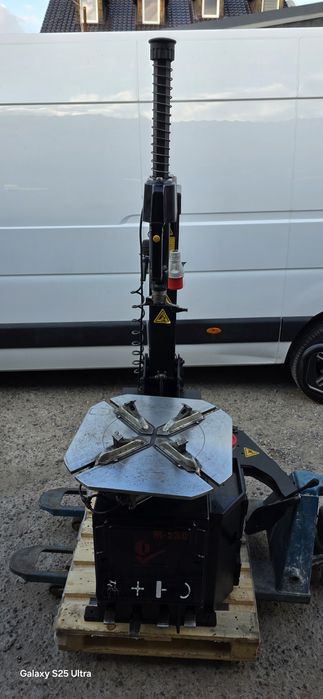 Montażownica do opon Redats M230 automat