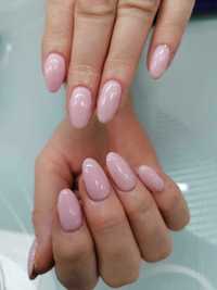 Manicure hybrydowy