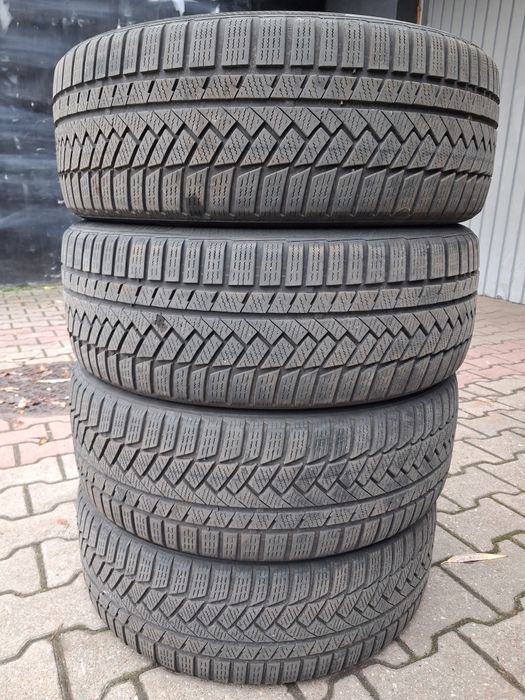 Zimowe 225/45R19 Continental 4szt.