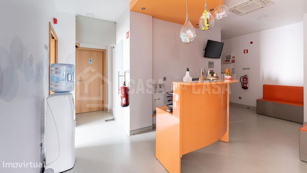 Loja para Clínica Dentária no Centro