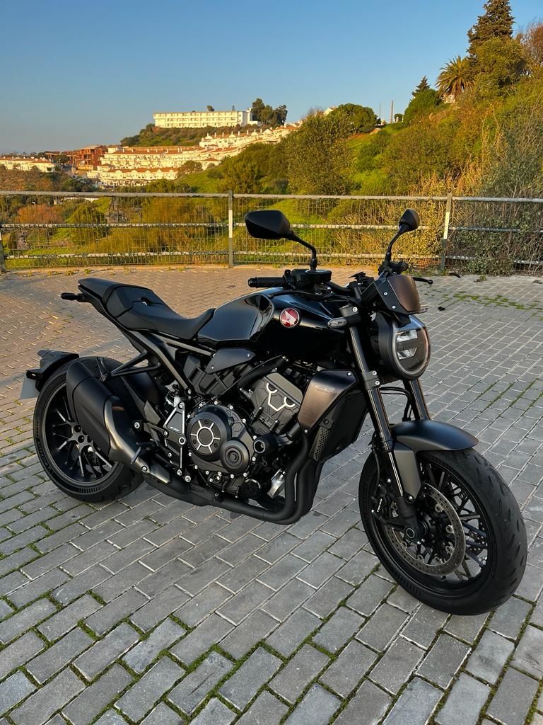 Honda cb1000r Black Edition