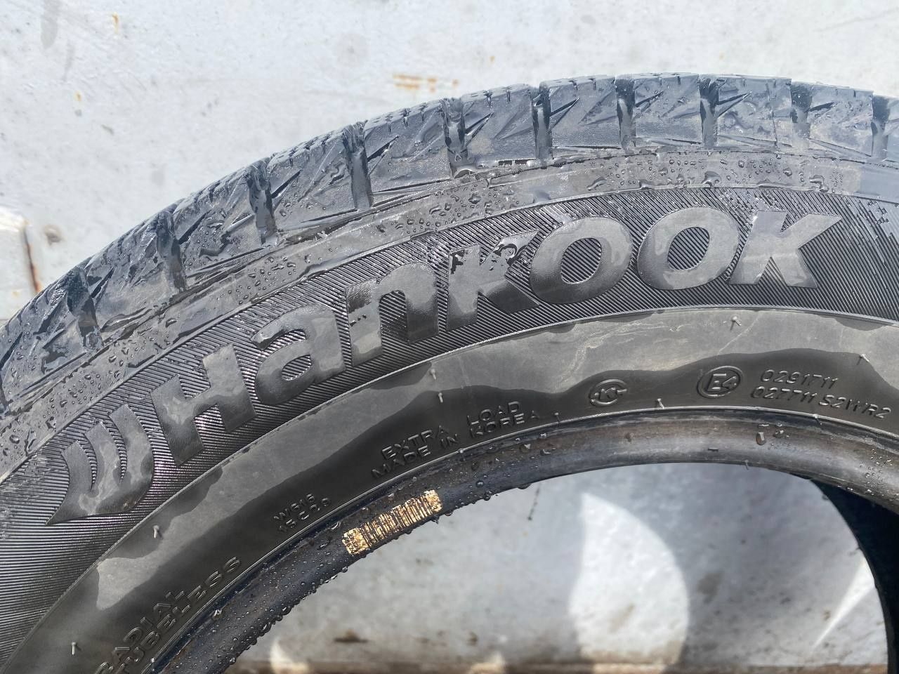 Резина Hankook Winte I Cept iZ 2 (195/65R15 95T) та розпарка 215/45R17