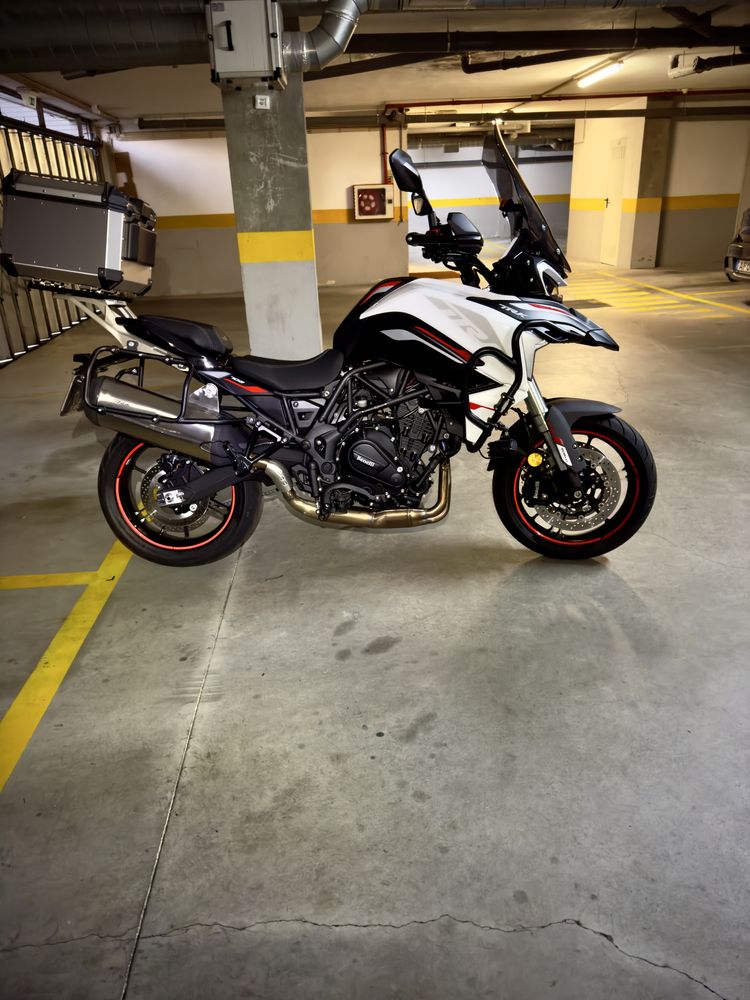 Benelli TRK 702.
