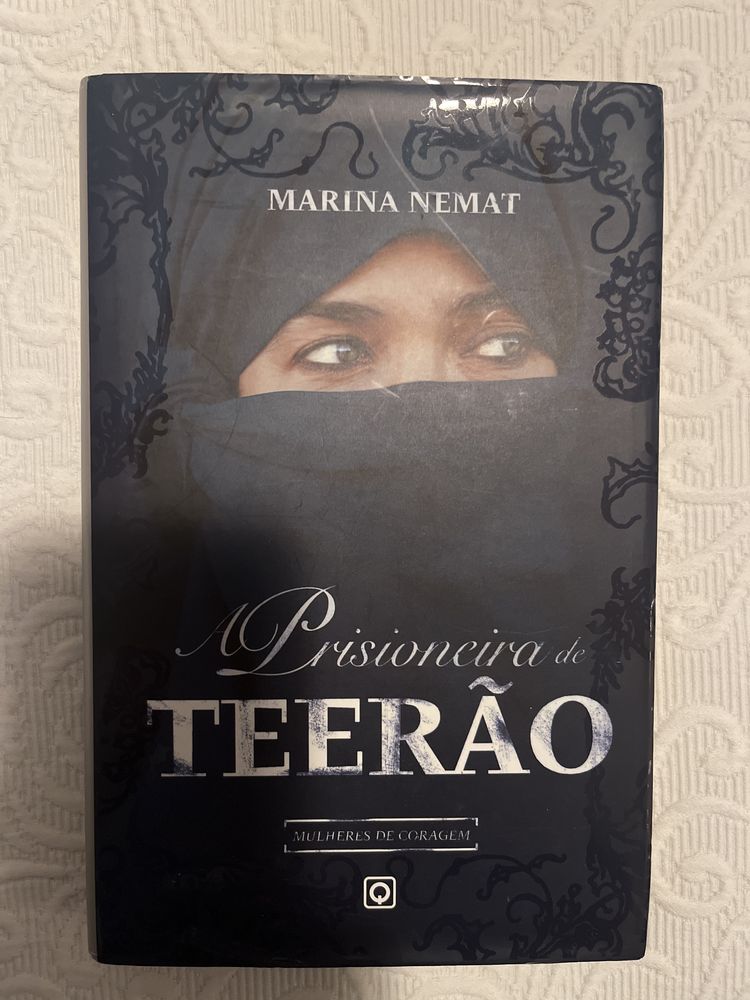 Livro A Prisiobeira de Teerao de Marina Nemat