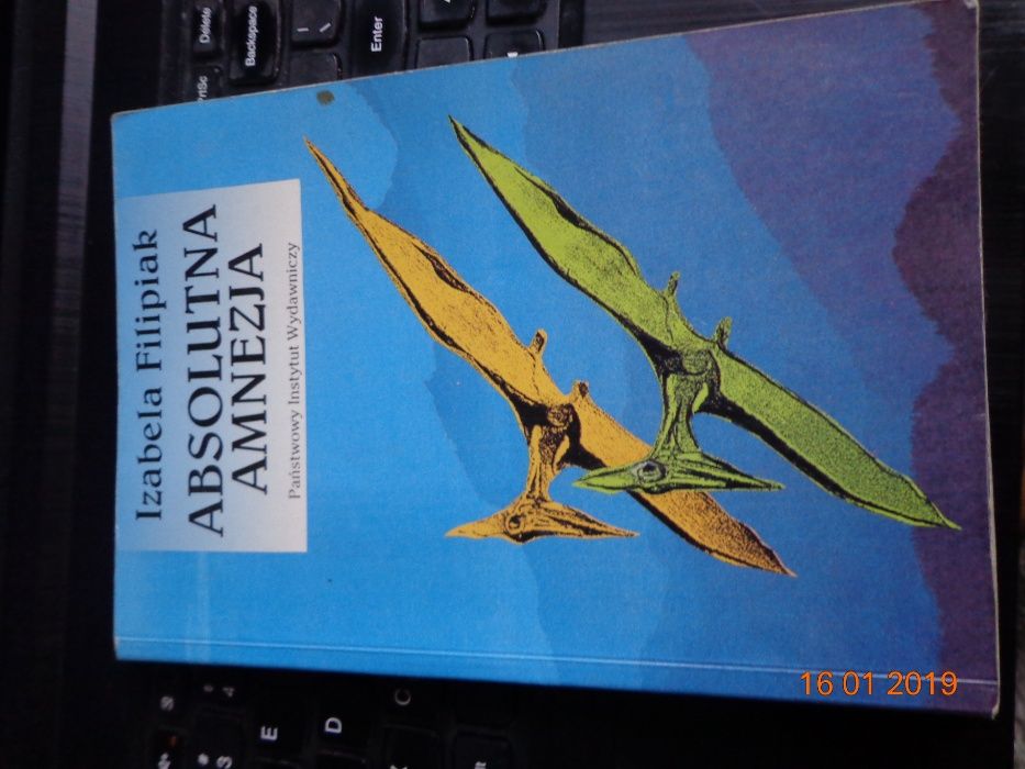 Absolutna amnezja - Izabela Filipiak - z AUTOGRAFEM AUTORKI