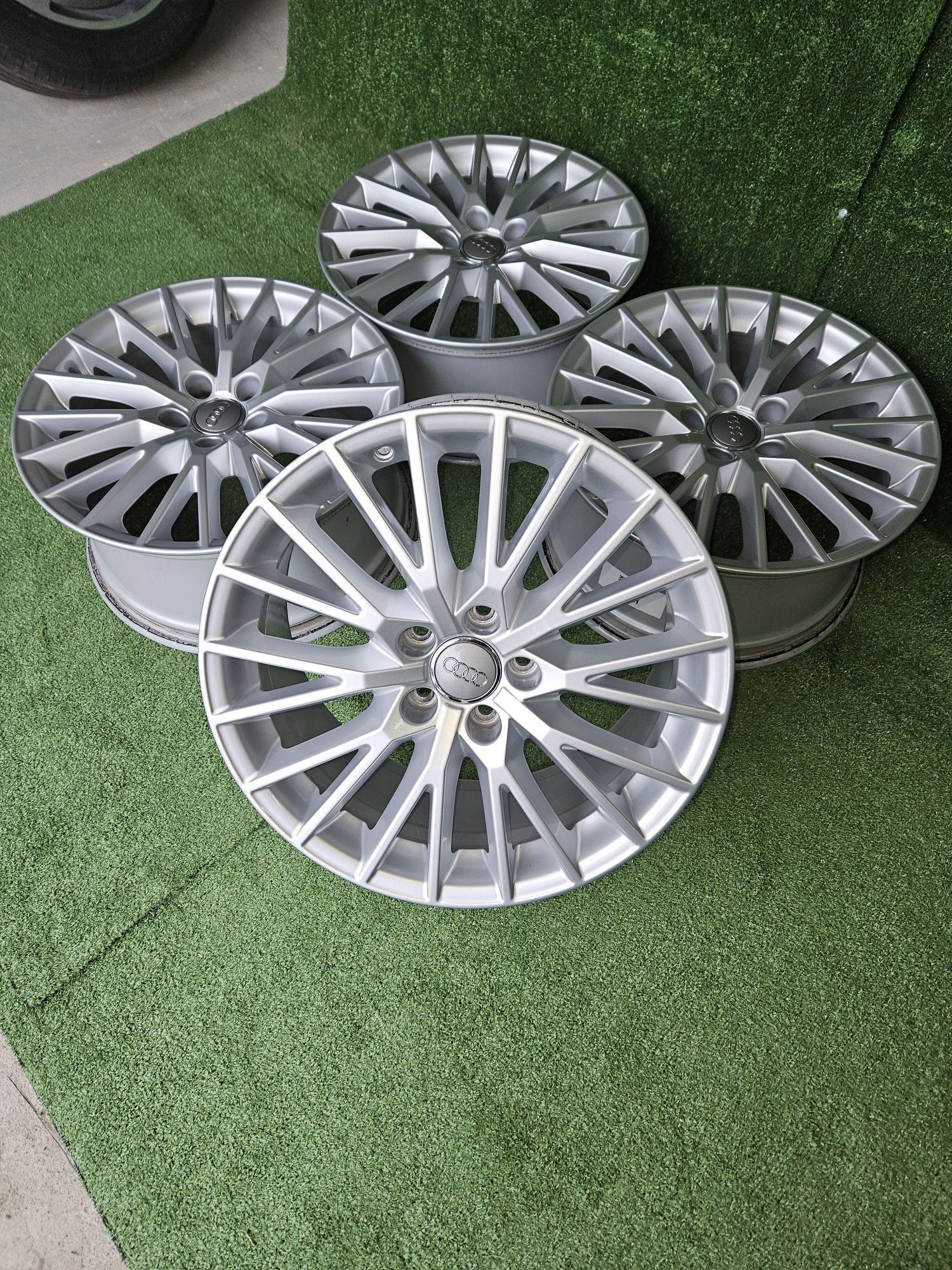 Sprzedam Alufelgi Orginalne Audi 5x112 18 Q2 Q3 A3 A4 A6 TT