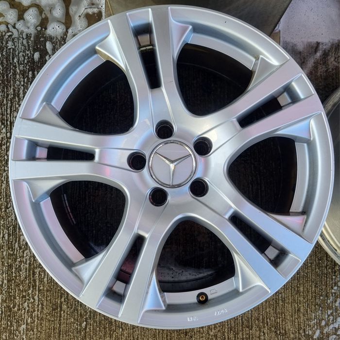 Alufelgi 5x112 Mercedes Audi VW Skoda Seat 8 x 18 cala ET47 wzmacniane