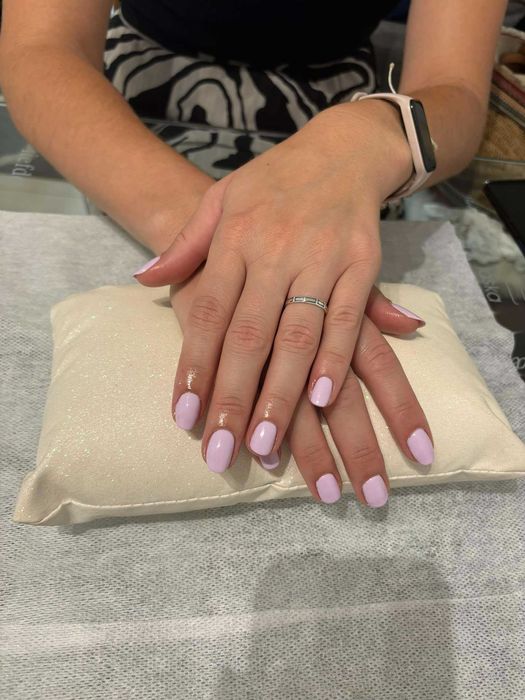 Chętne panie na manicure