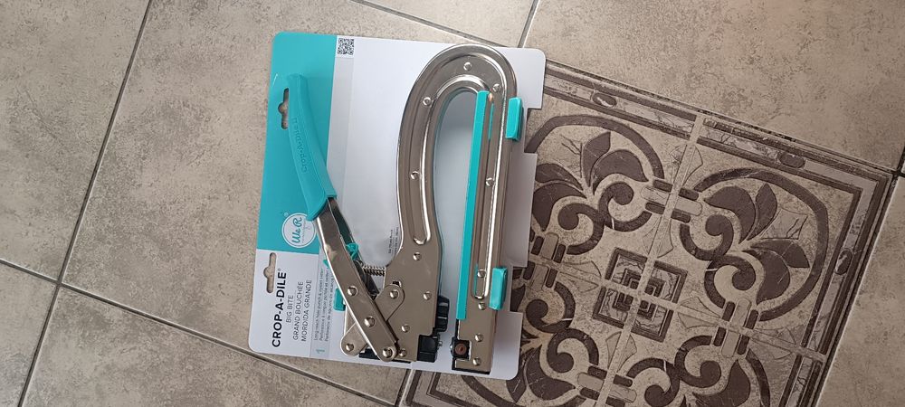 Закріплювач люверсів Crop-a-Dile