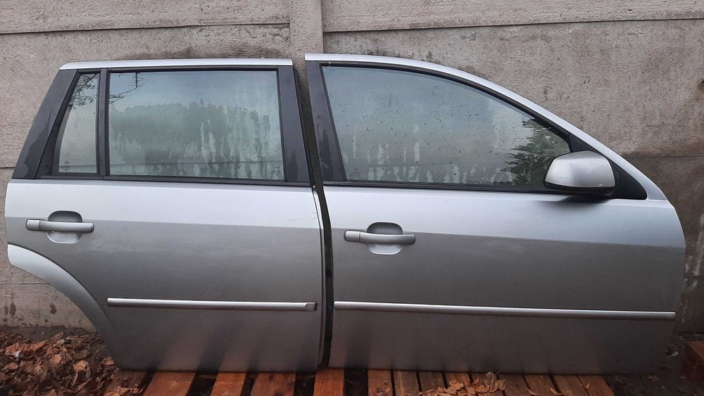 drzwi prawe lewe przód lub tył Mondeo mk3 kombi