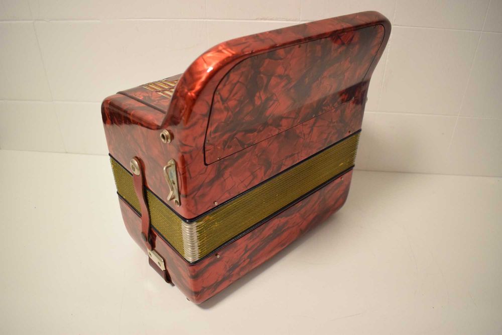 Acordeao Hohner Amati 2 Voz 48 Baixos, N 03