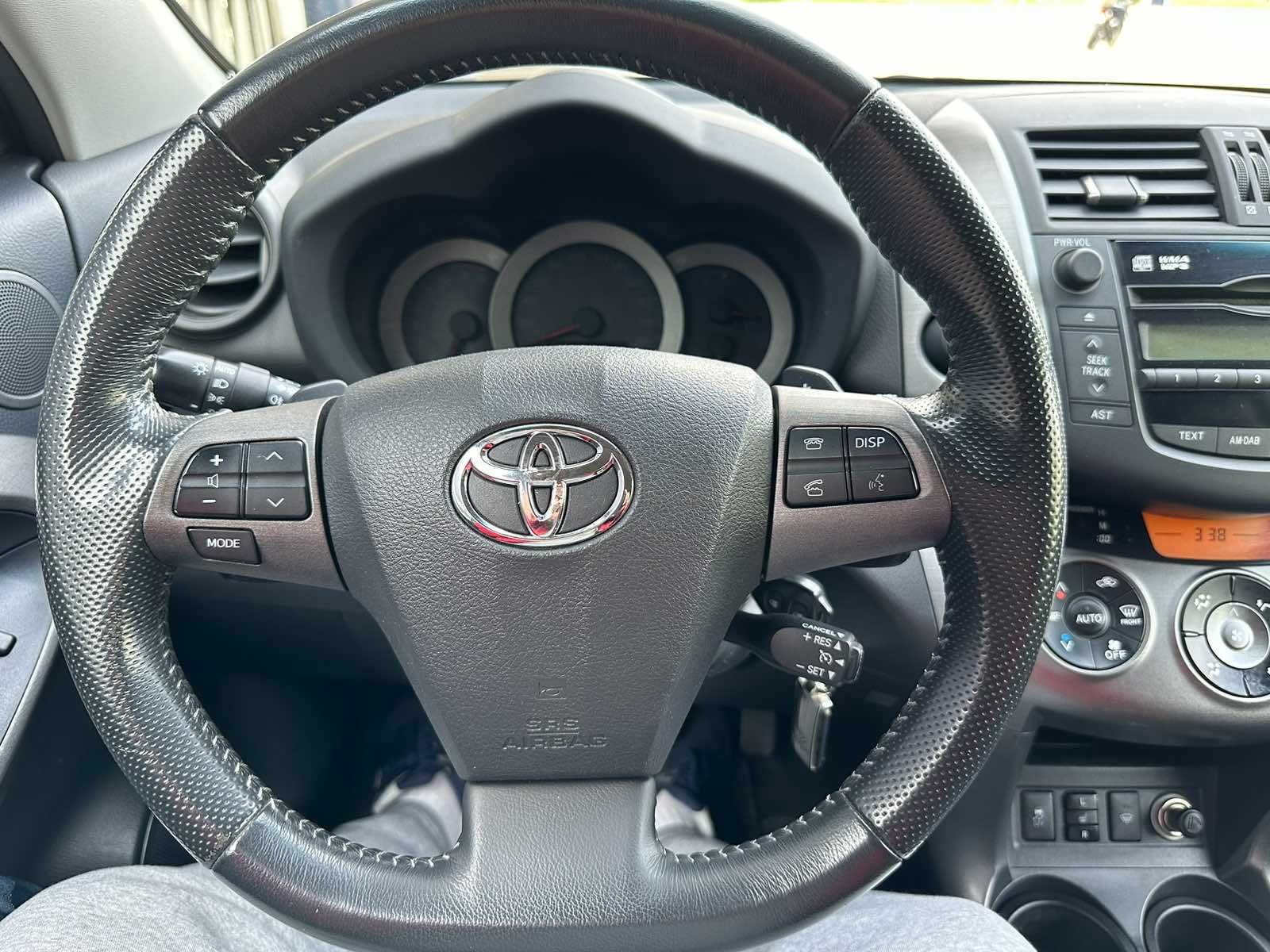 Toyota RAV 4, 2010, $14900