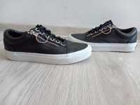 Buty Vans Old Skool z zamkiem r.36