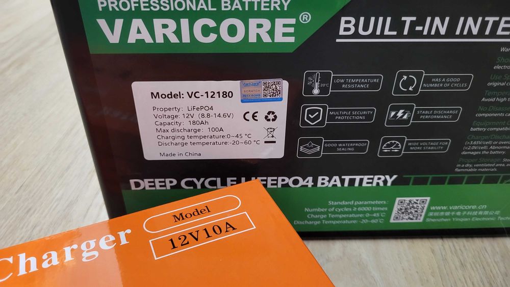 NOWY Akumulator Varicore 12V 180Ah LiFePo4