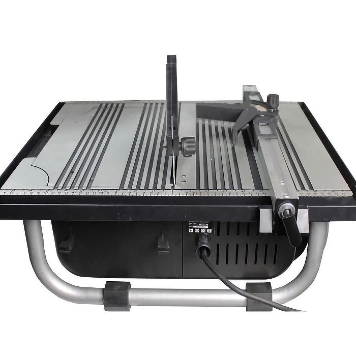 Плиткоріз електричний TITAN PP1806