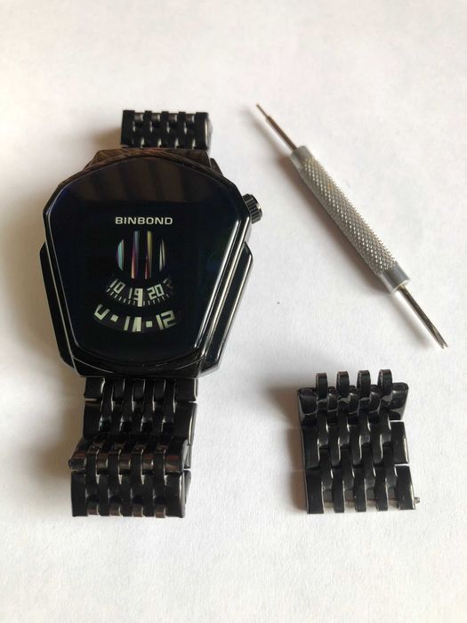 Годинник  BINBOND