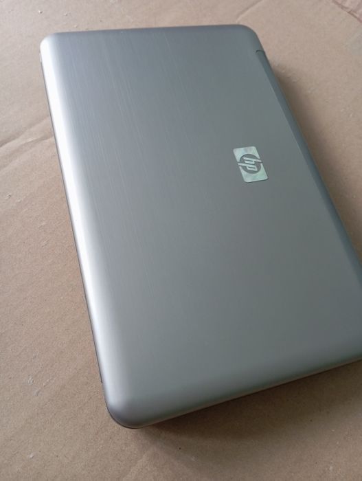 Нетбук HP  mini.