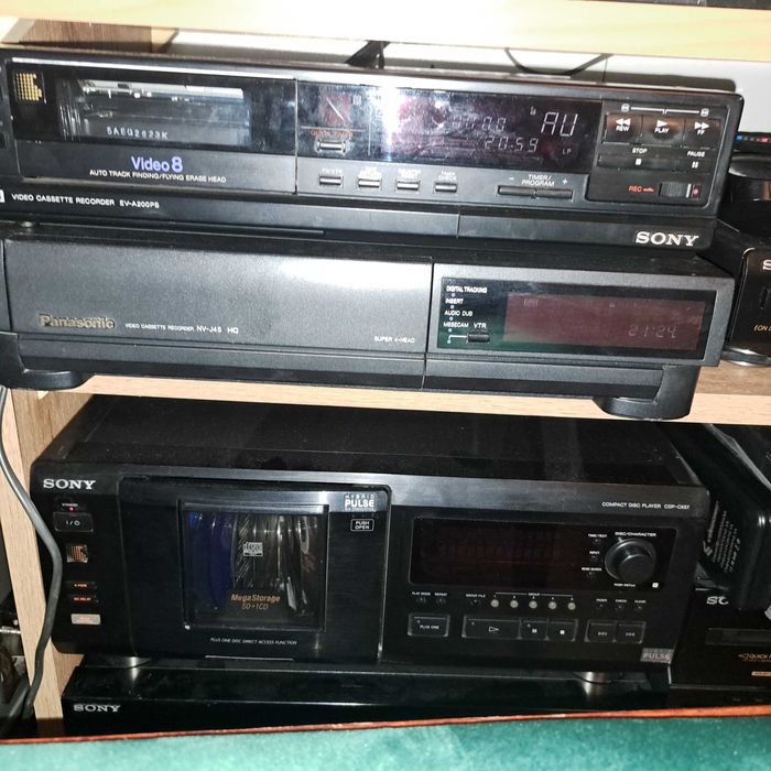 Unikatowy Magnetowid Video 8 Sony EF-A200PS