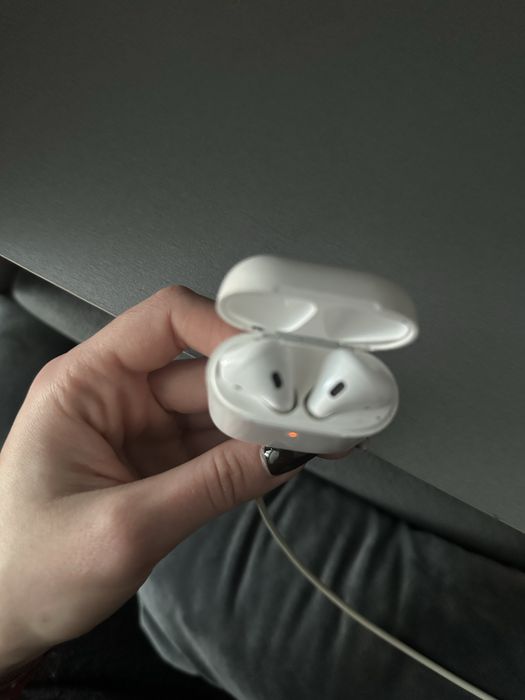 AirPods 2 оригинал