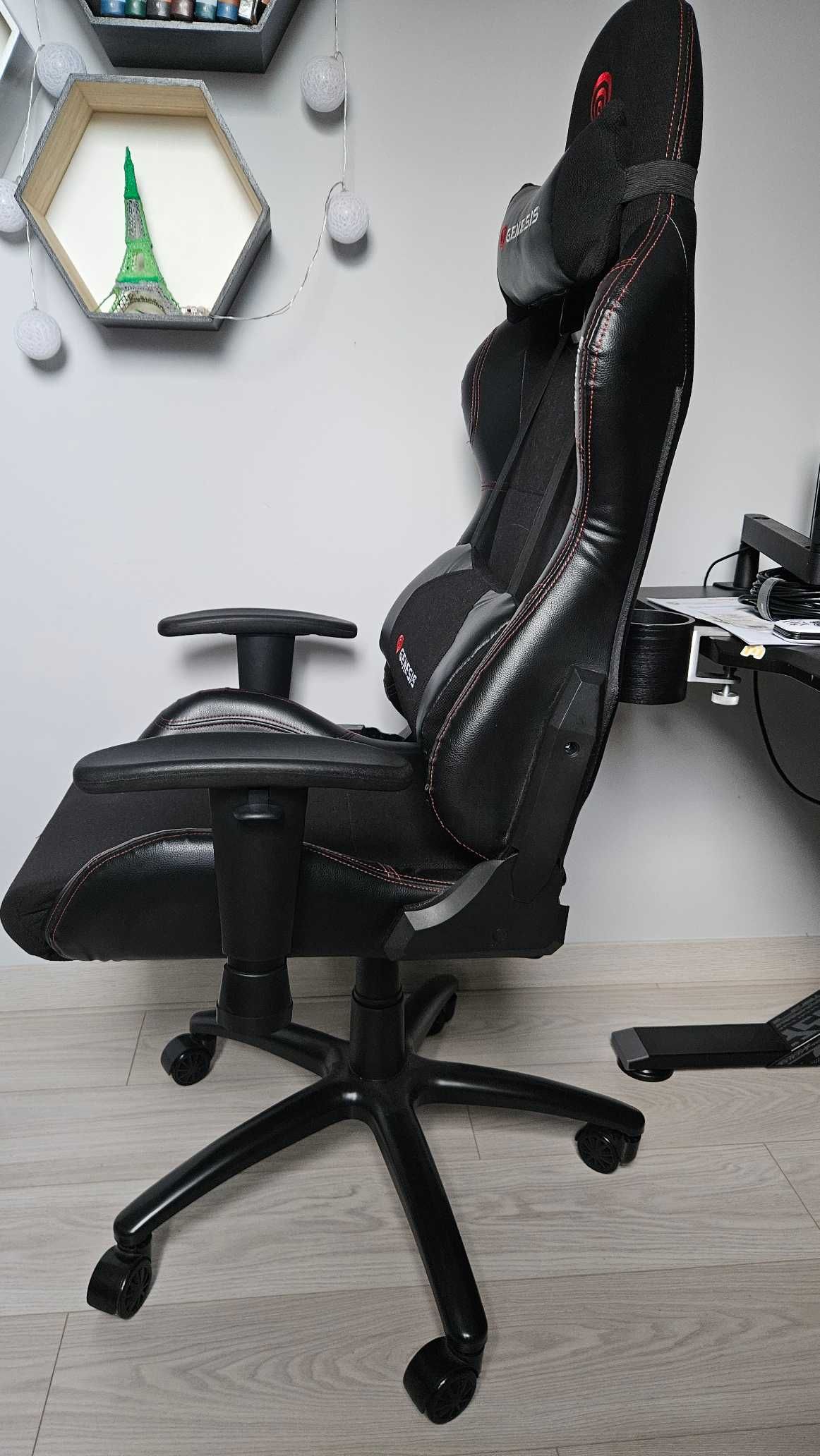 Fotel Gamingowy Genesis Nitro 550 Czarny