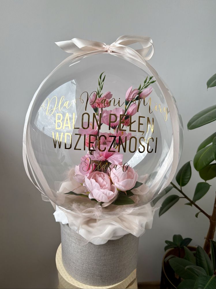 FlowerBalloonBox - box z kwiatami w balonie na prezent