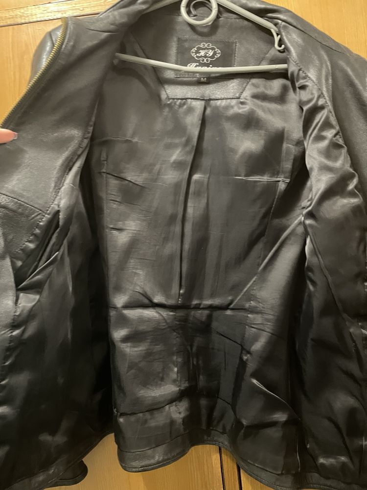 Шкіряна куртка кожа кожанная куртка