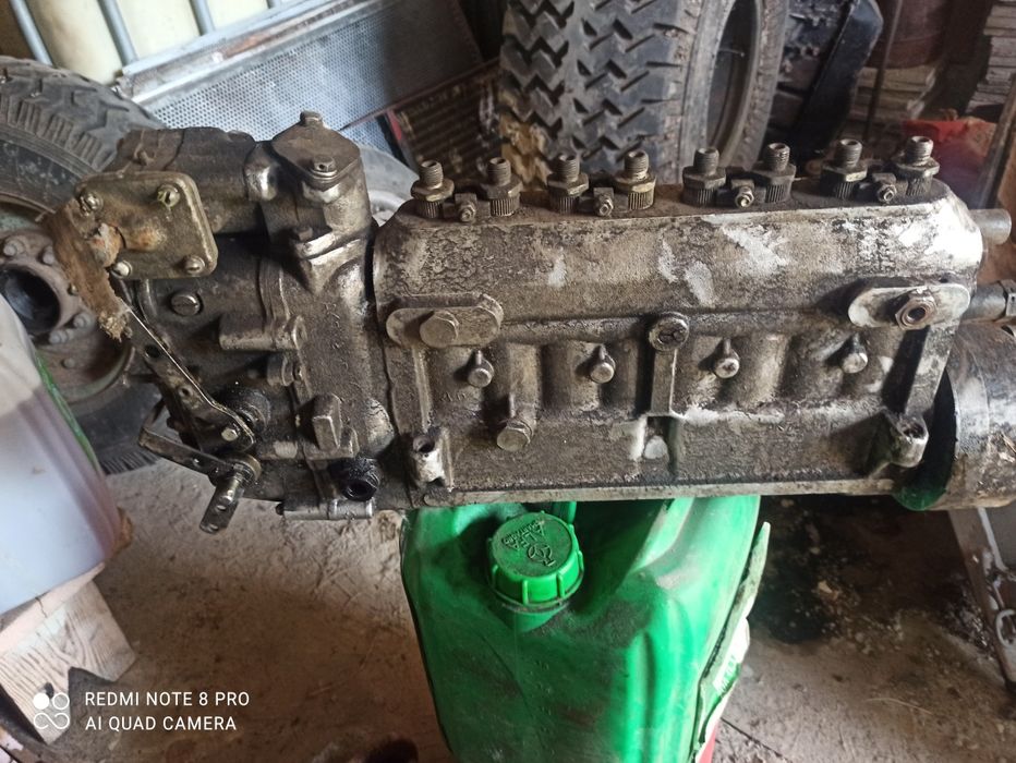 Насос паливний ямз238.