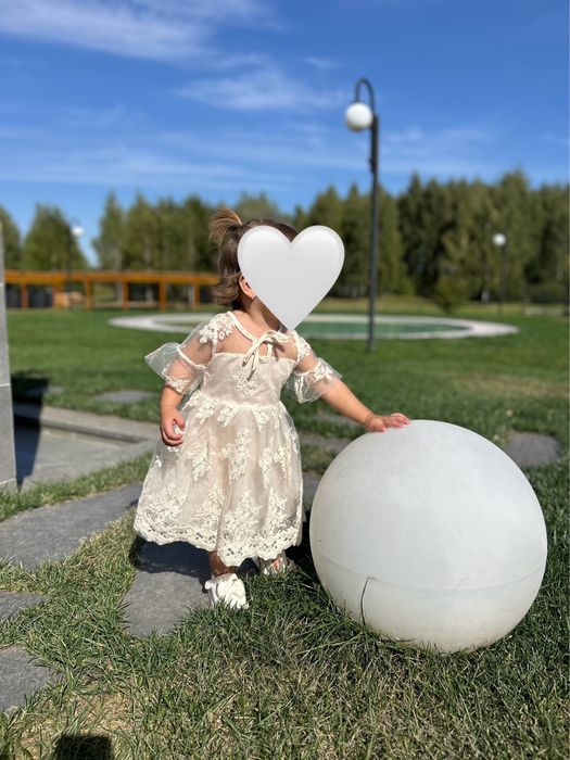 Святкова сукня для дівчинки 80-86 розмір 1-1,5 роки