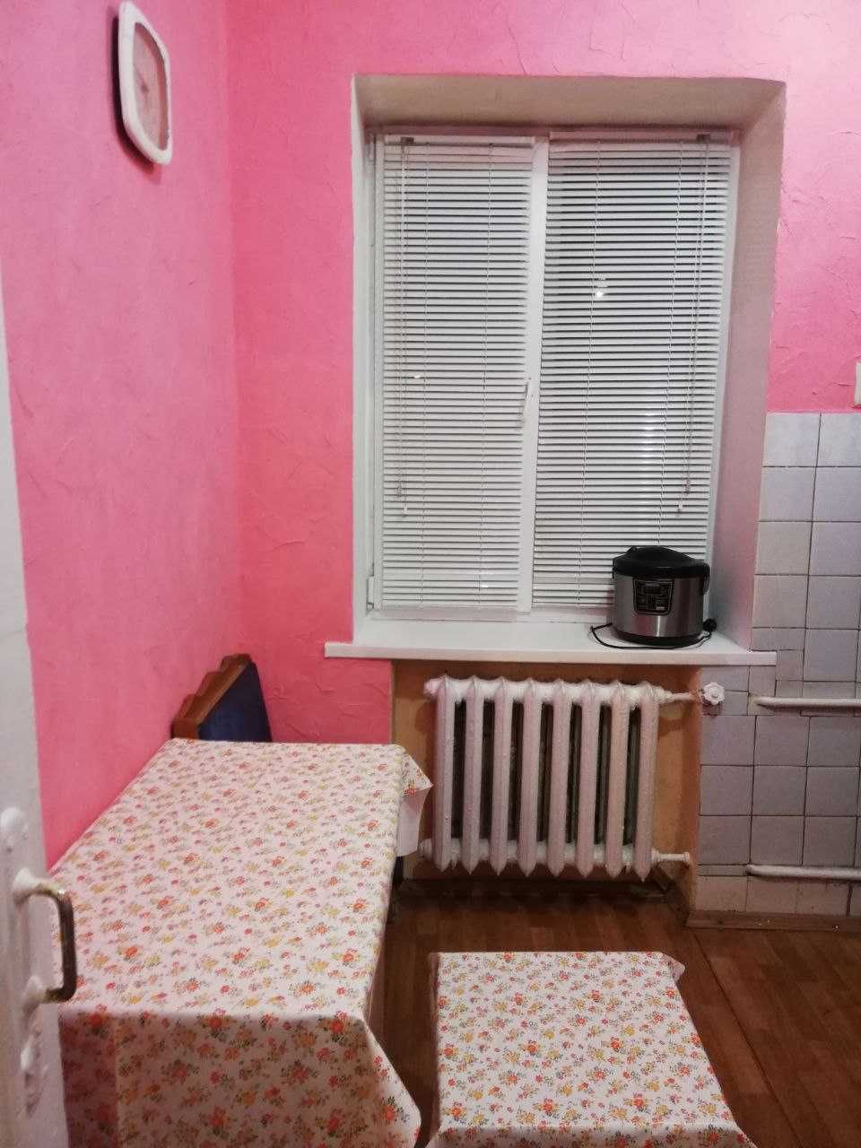 Продам 3к кв метро 23-го Августа ул. Сумгаитская под ремонт
