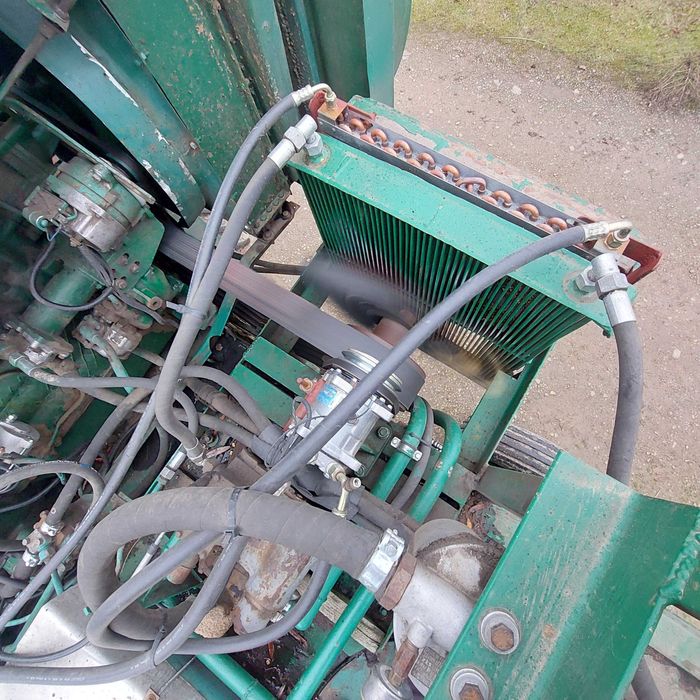 Конбайн нива ск-5