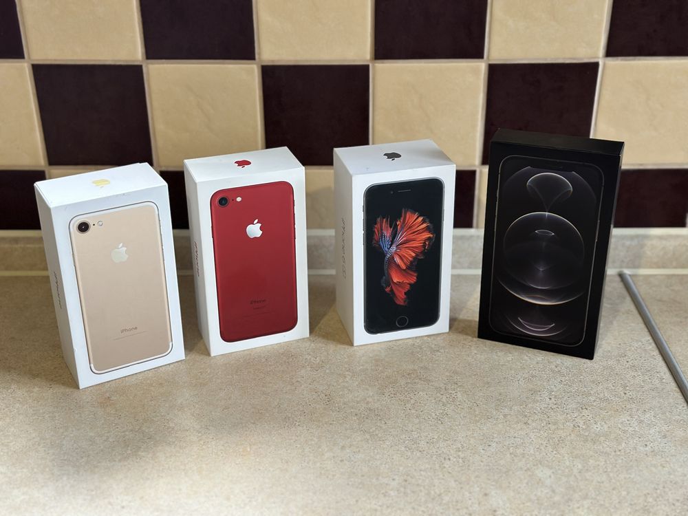 Коробочки від iPhone 12 Pro Max,iPhone 7,iPhone 6s
