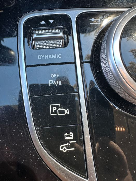 Mercedes-Benz E300de Hybrid Plug-in