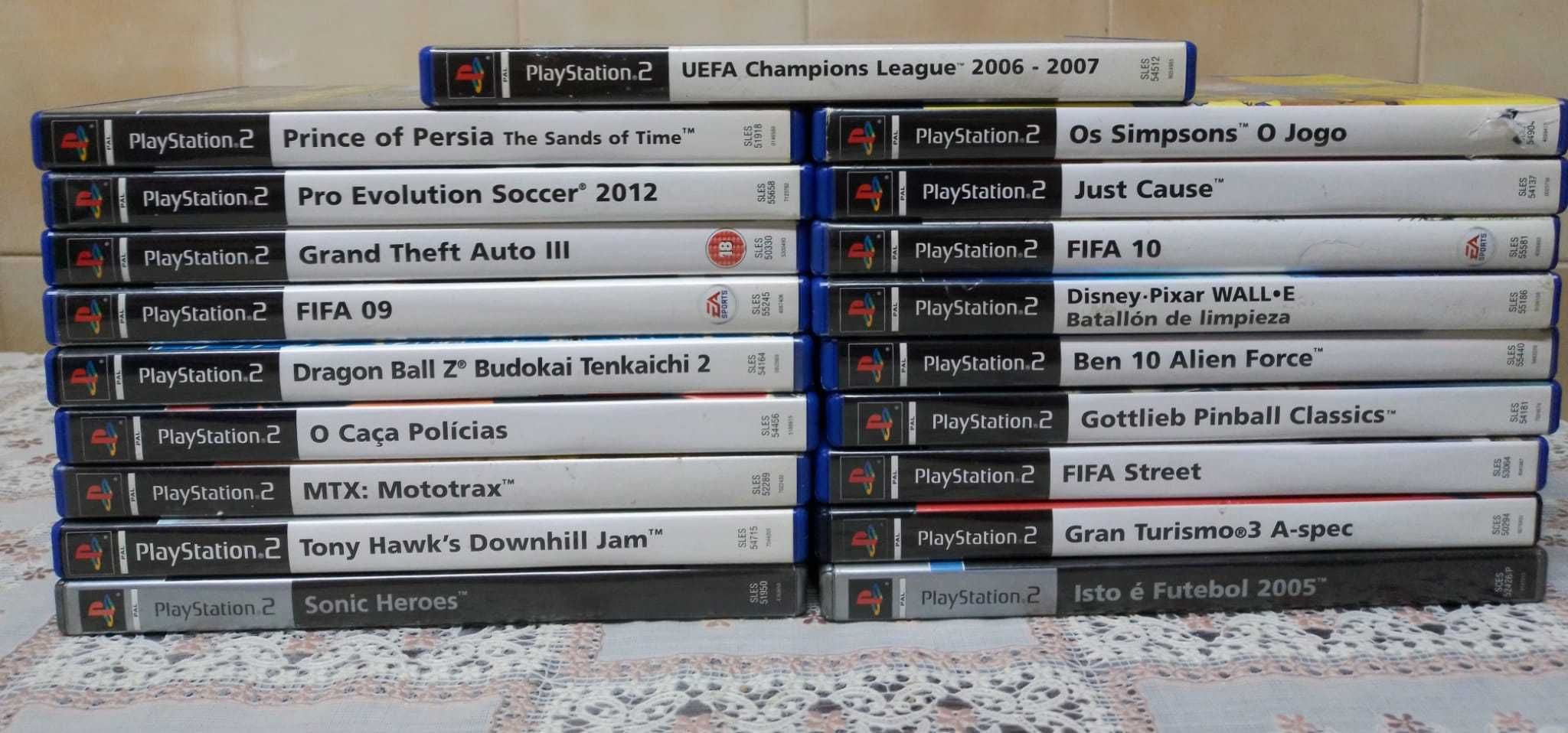 Consola PlayStation2 com 2 comandos, 2 Memory Card e 19 jogos