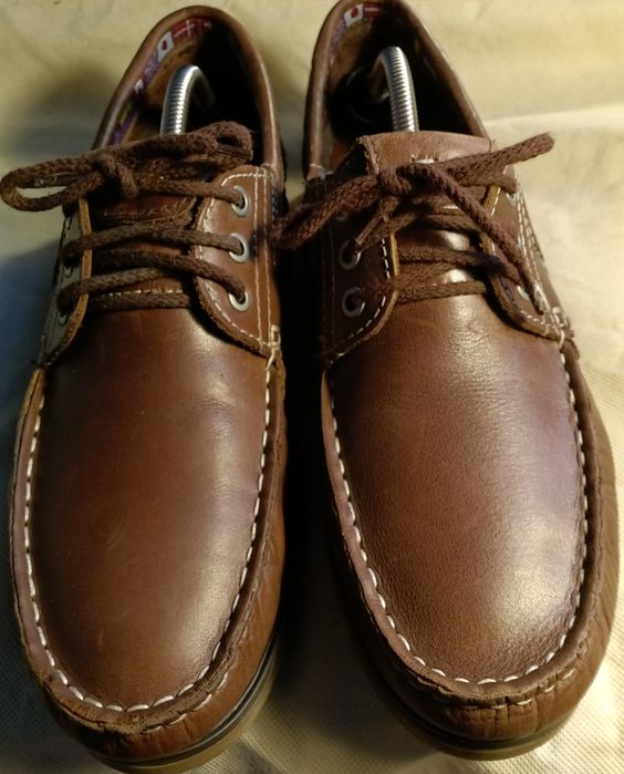 Мокасіни топсайдери