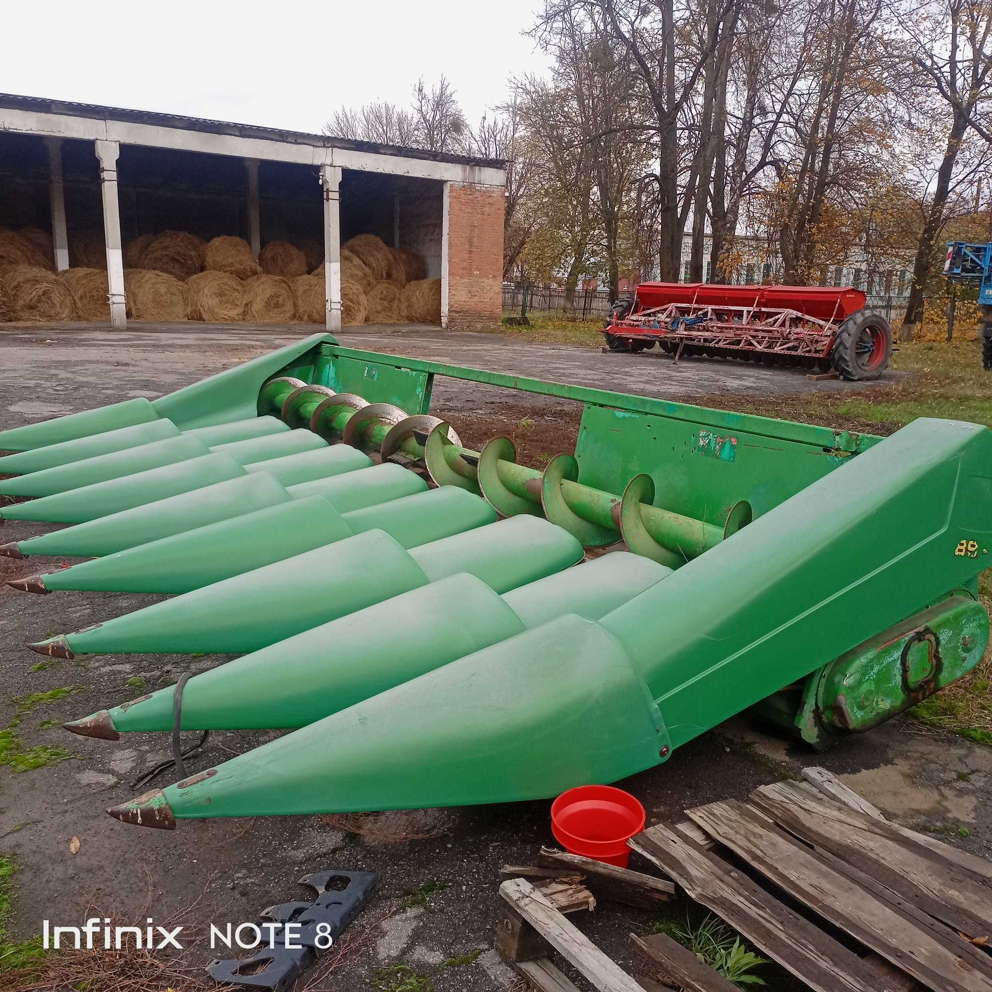 Жатка кукурудзяна John deere JD-892