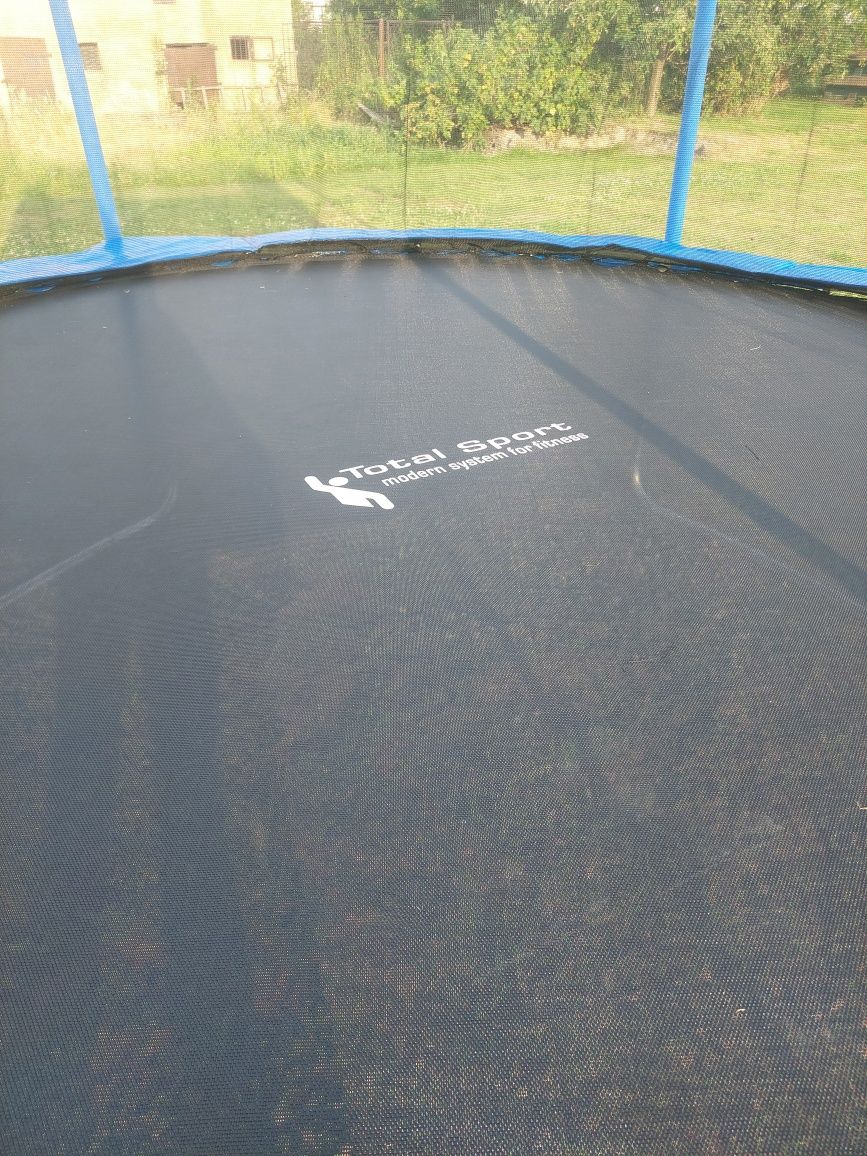 Nowa trampolina 10ft
