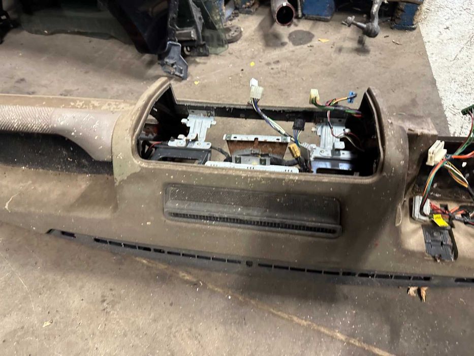 Land Rover Discovery tablier sem airbag 100 euros