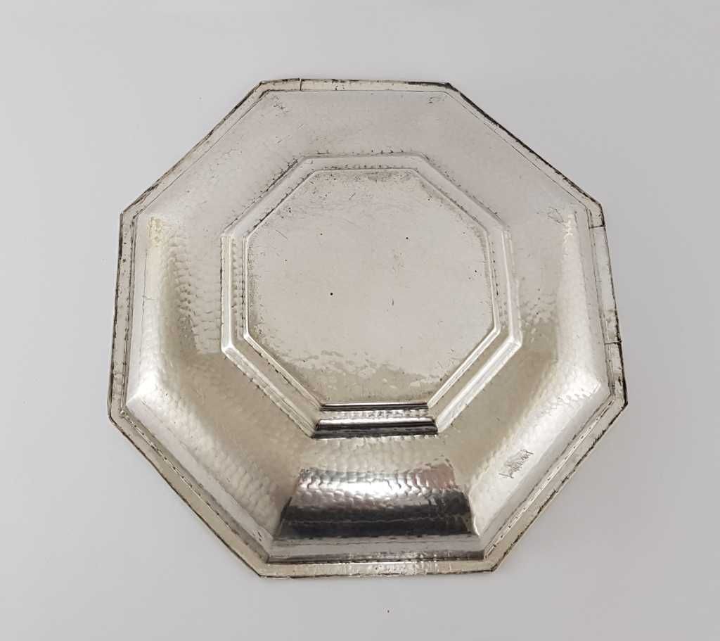 Srebrna patera Art deco z lat 30-tych XX wieku
