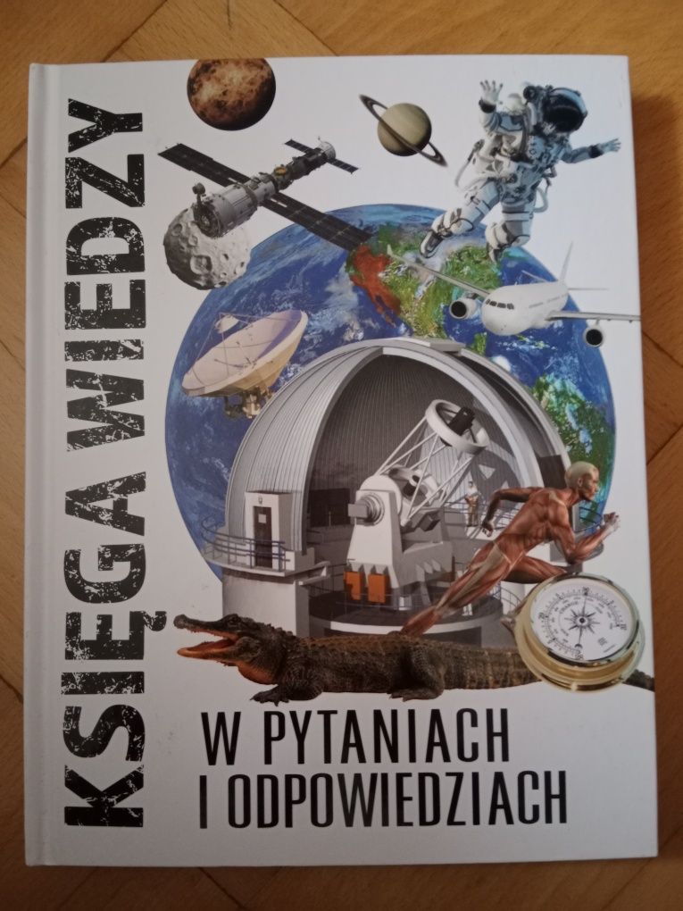 2 albumy: Księga wiedzy w pytaniach i odpowiedziach + Polska. Encyklop