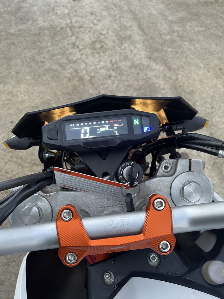 Ktm Duke 125