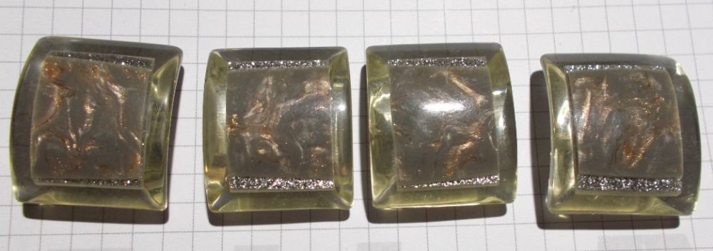 пуговицы большие