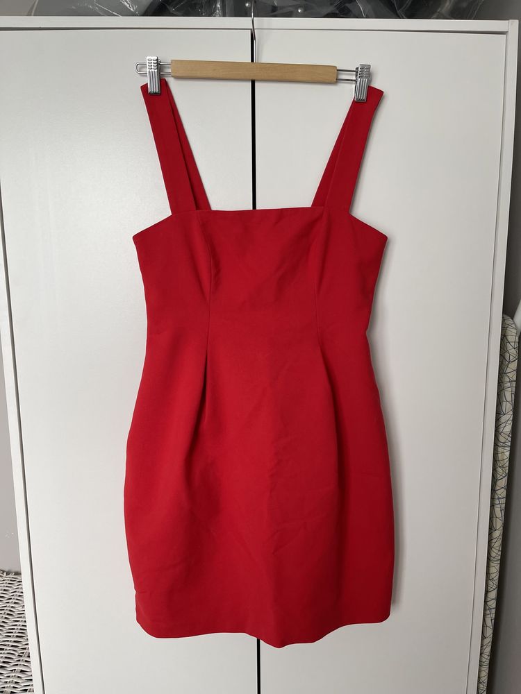 Czerwona sukienka Mohito 38 M