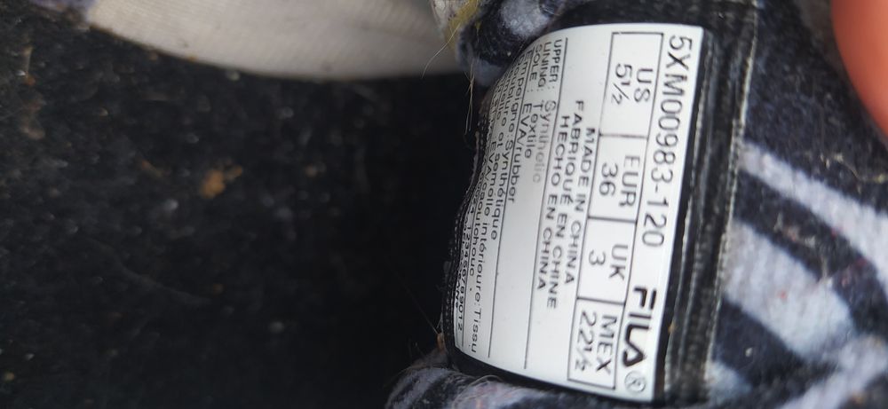 Tênis FILA criança