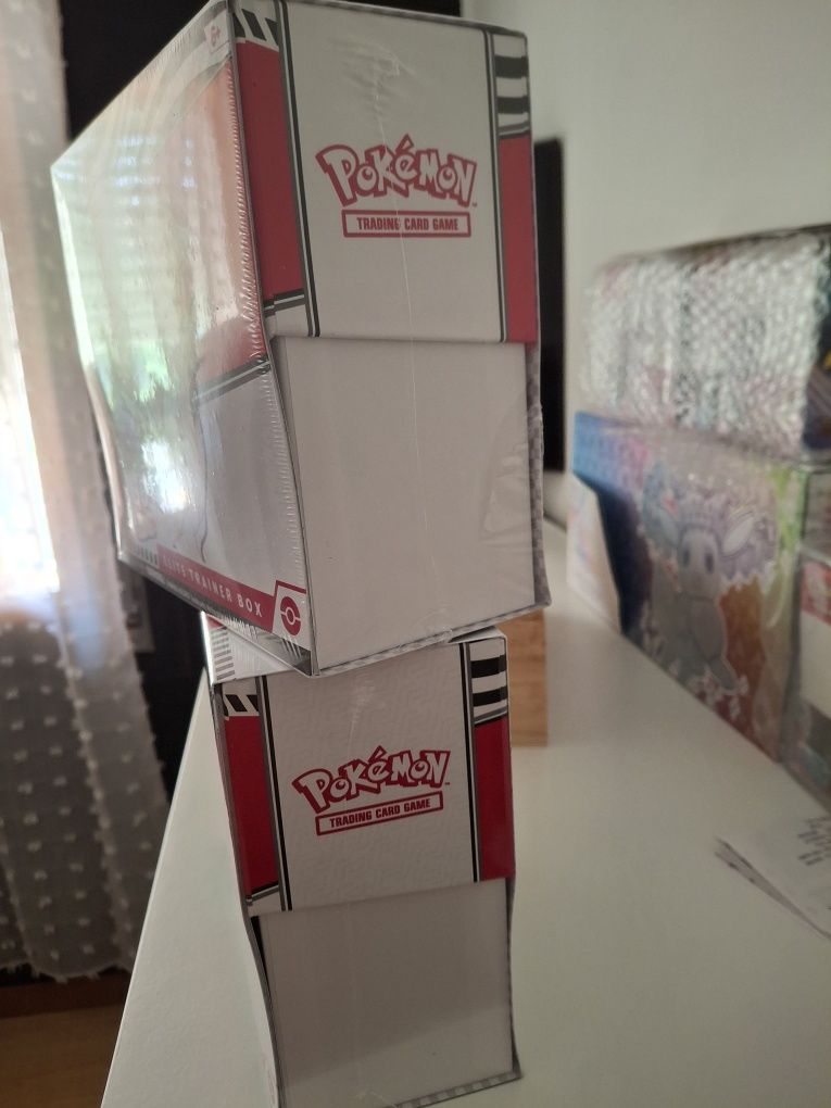 ETB White Flare em inglês