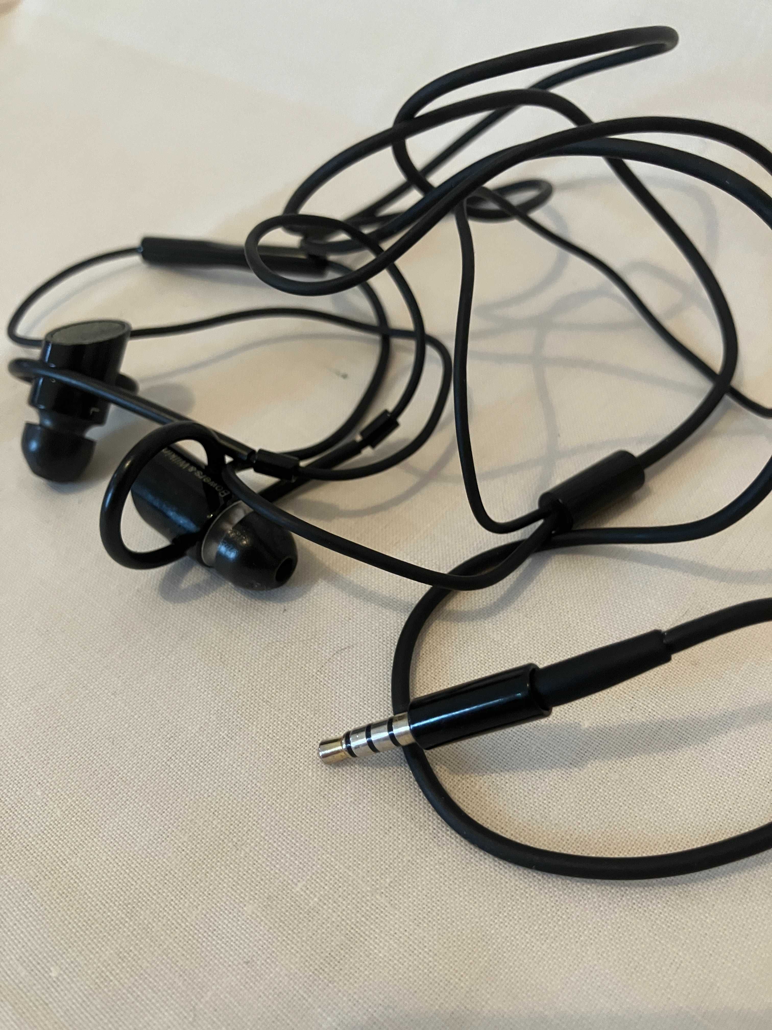 Bowers & Wilkins C5 in ear headphones (earphones)