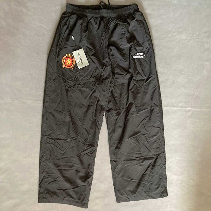 Штаны Balenciaga soccer nylon sweatpants