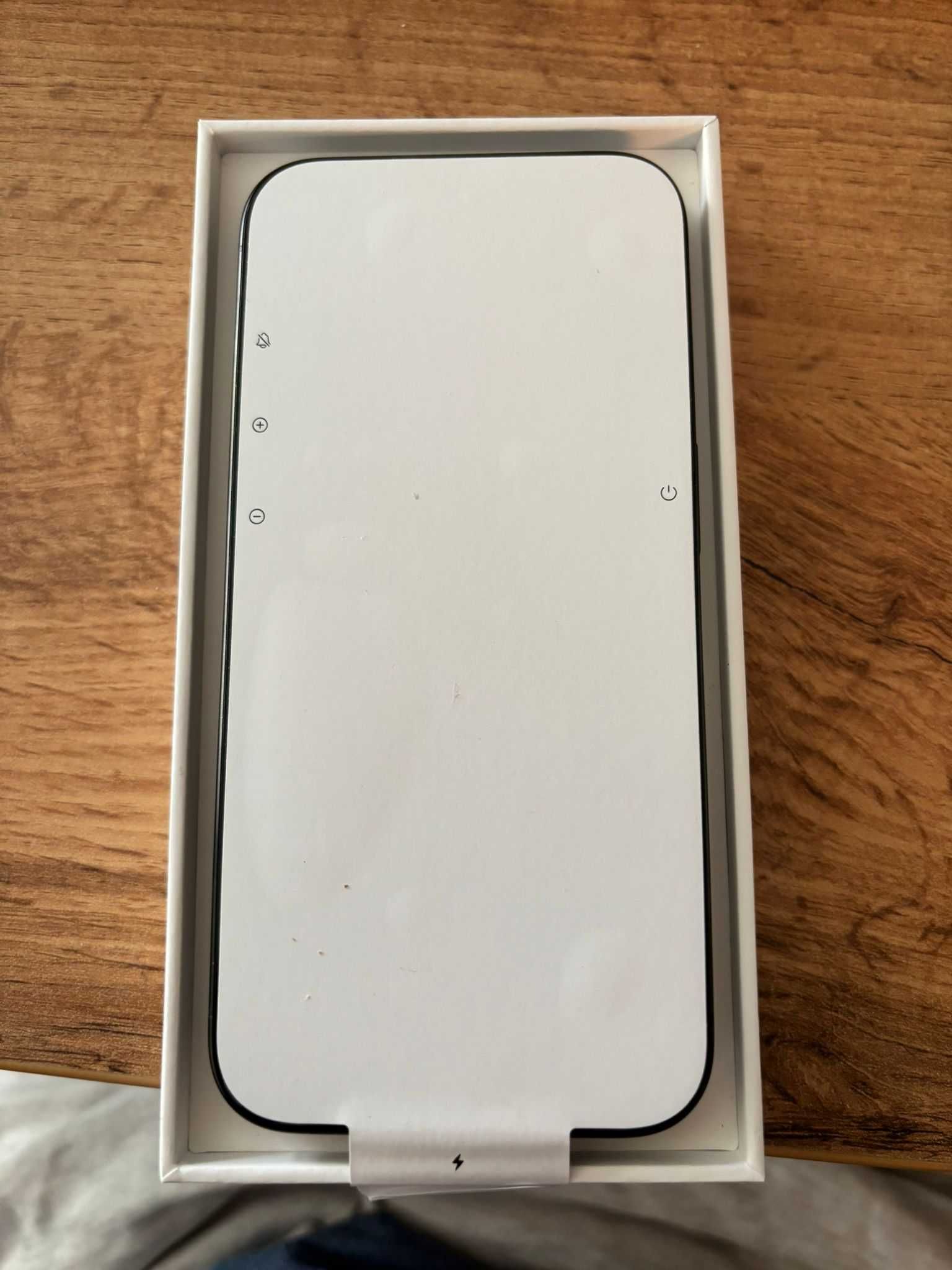 Nowy Iphone 15 Pro 128GB Black Titanium