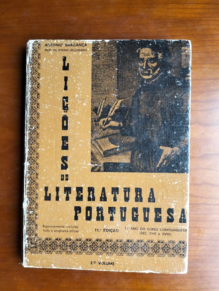 Antigo livro Lições de Literatura Portuguesa