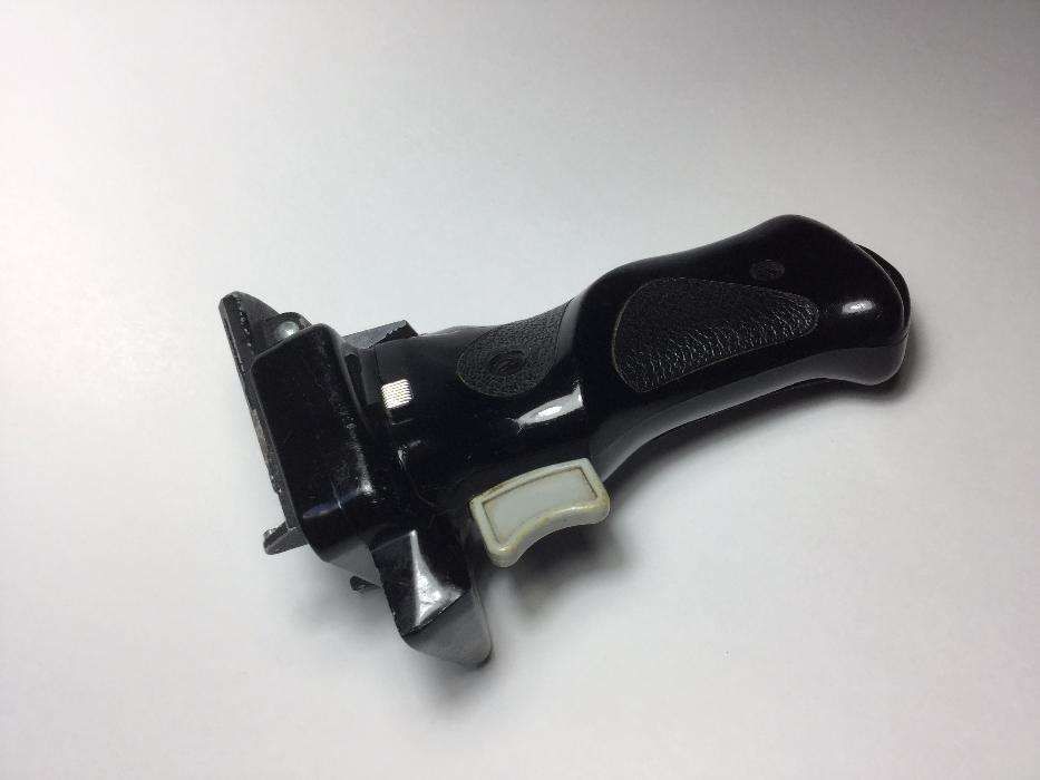 Rolleiflex, Rollei handgrip