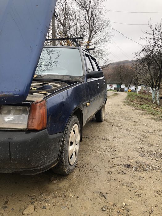 Продаеться авто,в робочему стані